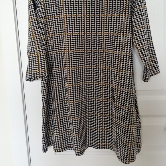 Stradivarius Shirt - Picture 4 of 4